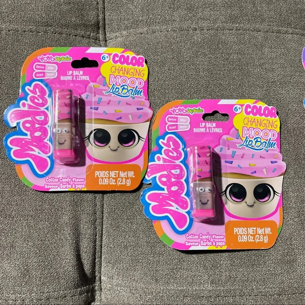 🌟⭐️✨HOST PIC✨⭐️🌟🥰🥰Moodies Color Changing Mood Lip Balm🥰🥰